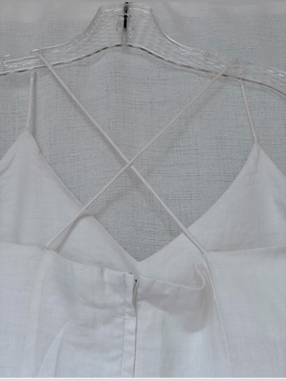 H&M white linen-blend mini dress.Criss-cross backstraps.Lined.Size US 8/EUR 38 - Picture 5 of 11